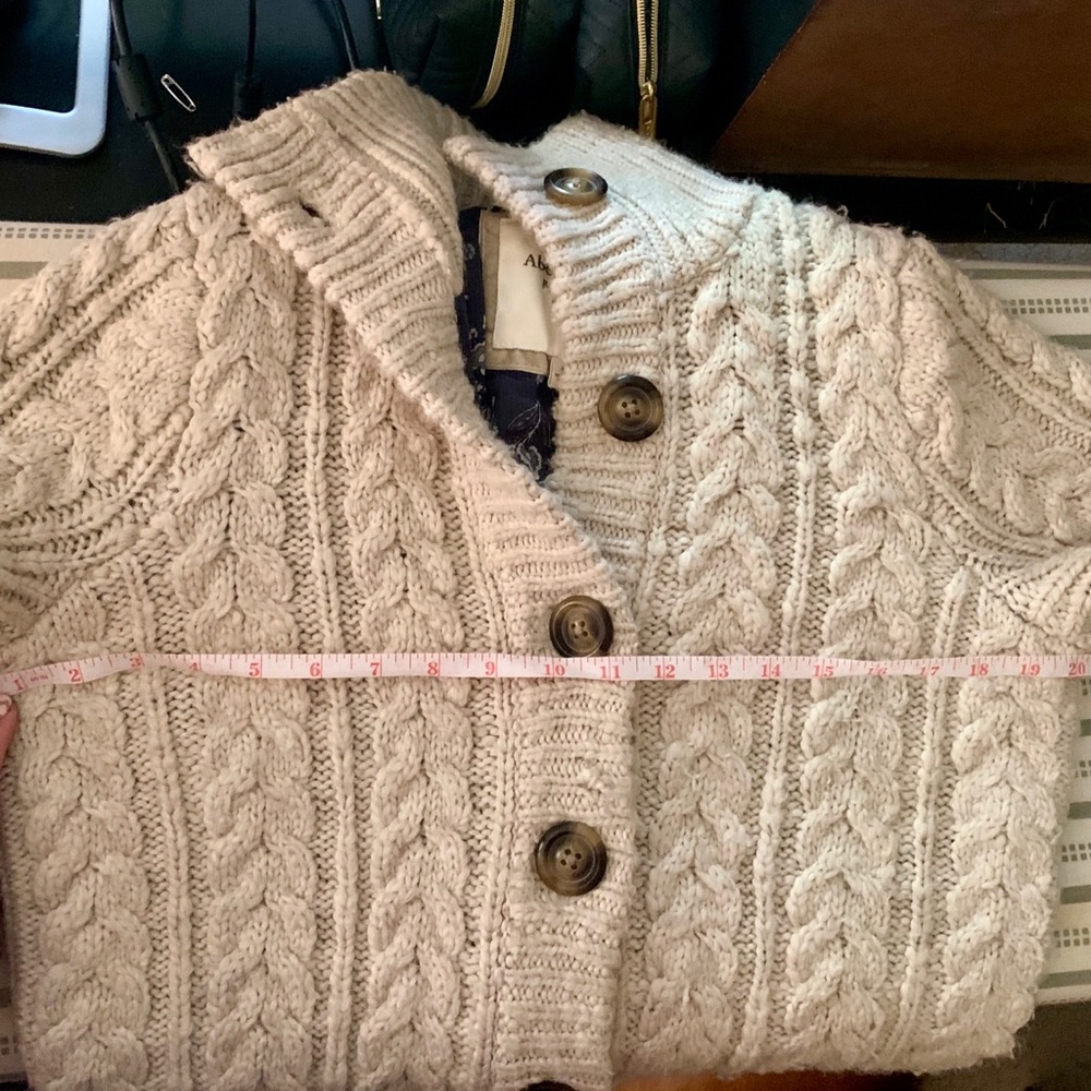 Abercrombie & Fitch Knit Wool Button Sweater - Picture 9 of 9